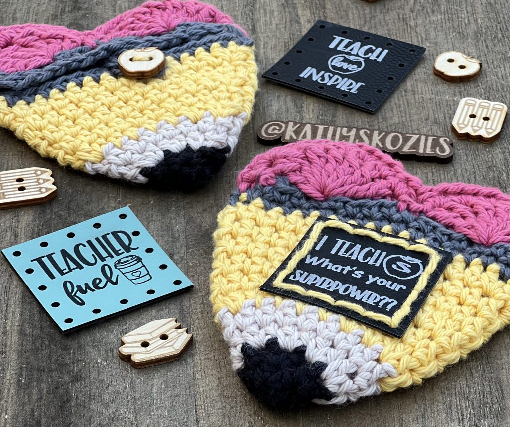 Faux leather patches take your crocheted pouches to the next level
